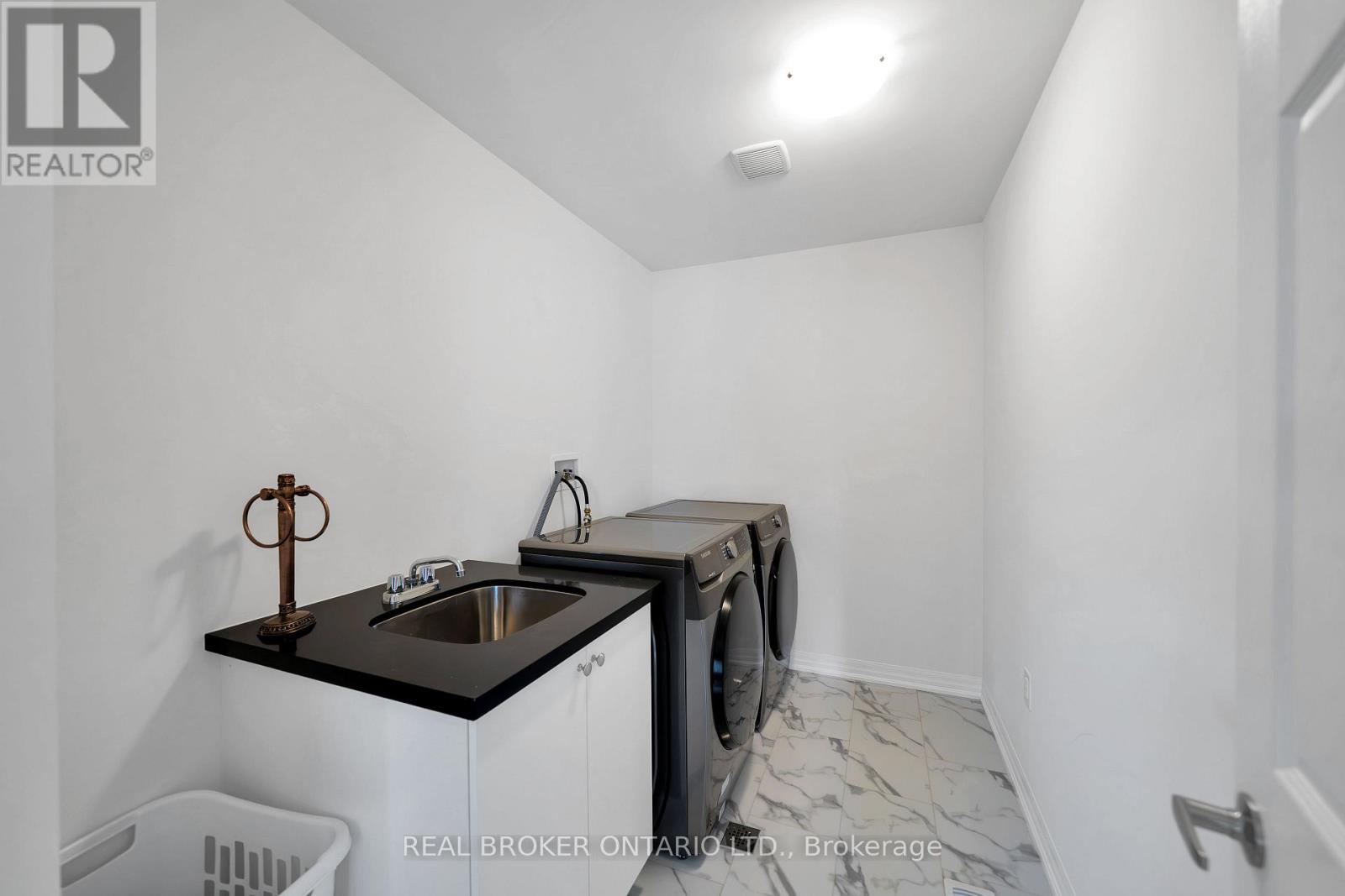 171 Flood Avenue, Clarington (Newcastle), Ontario  L1B 0W5 - Photo 25 - E12273822