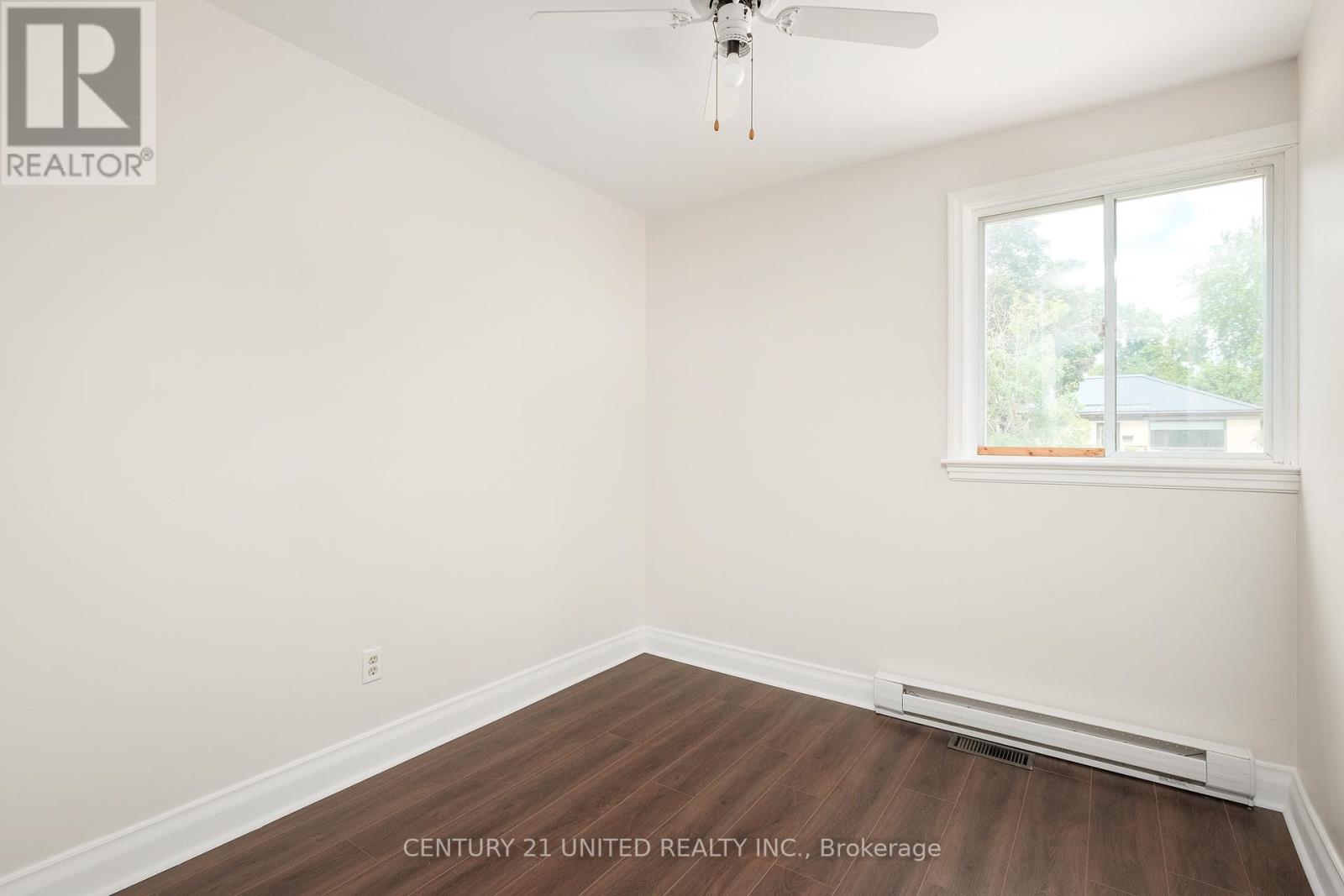 641 Bellaire Street, Peterborough South (West), Ontario  K9J 3Y5 - Photo 12 - X12274131