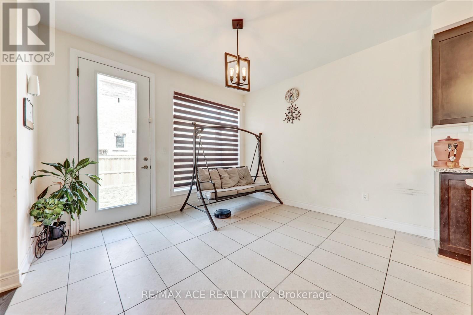 63 Wamsley Crescent, Clarington (Newcastle), Ontario  L1B 0W1 - Photo 16 - E12274191