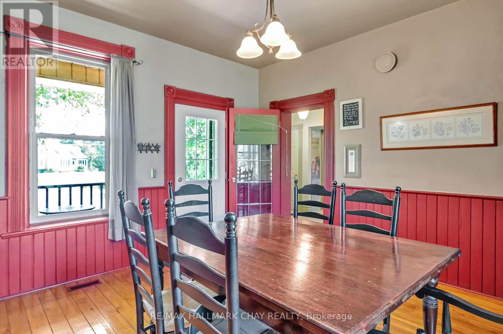 136 County 4 Road, Douro-Dummer, Ontario  K9L 1V6 - Photo 13 - X12274211