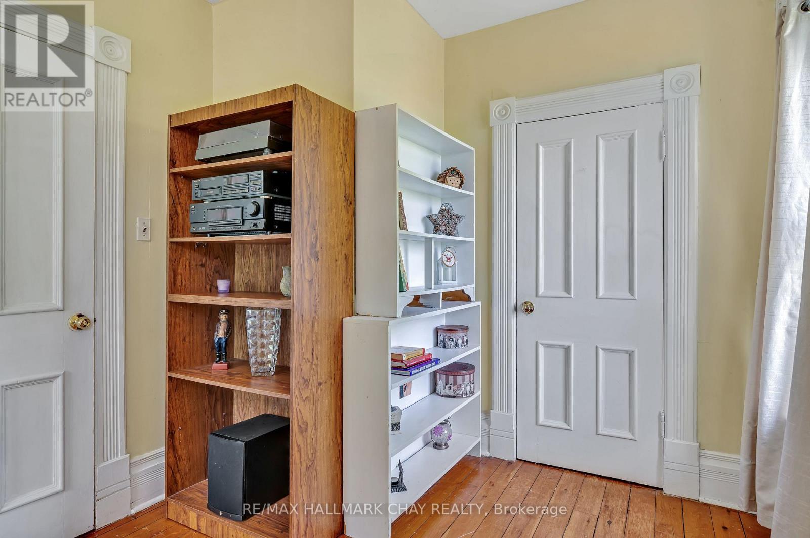 136 County 4 Road, Douro-Dummer, Ontario  K9L 1V6 - Photo 25 - X12274211