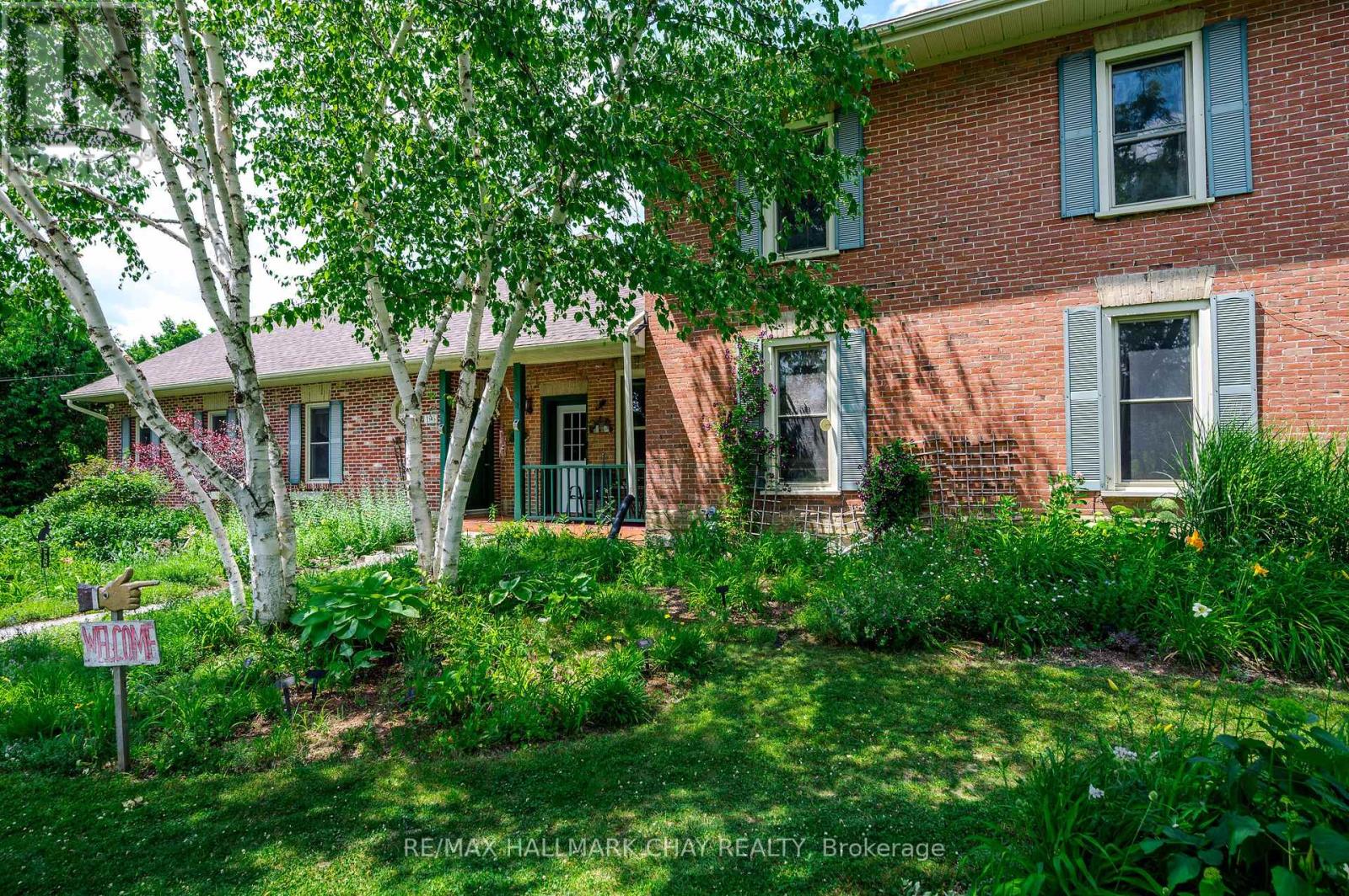 136 County 4 Road, Douro-Dummer, Ontario  K9L 1V6 - Photo 3 - X12274211