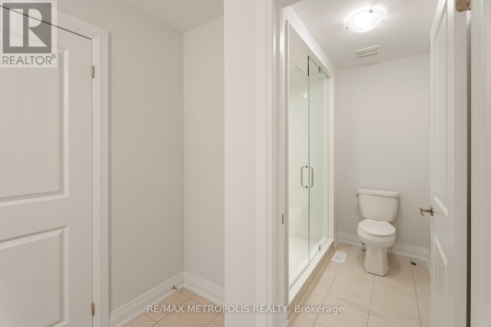 110 Butler Boulevard, Kawartha Lakes (Lindsay), Ontario  K9V 6A9 - Photo 33 - X12274356