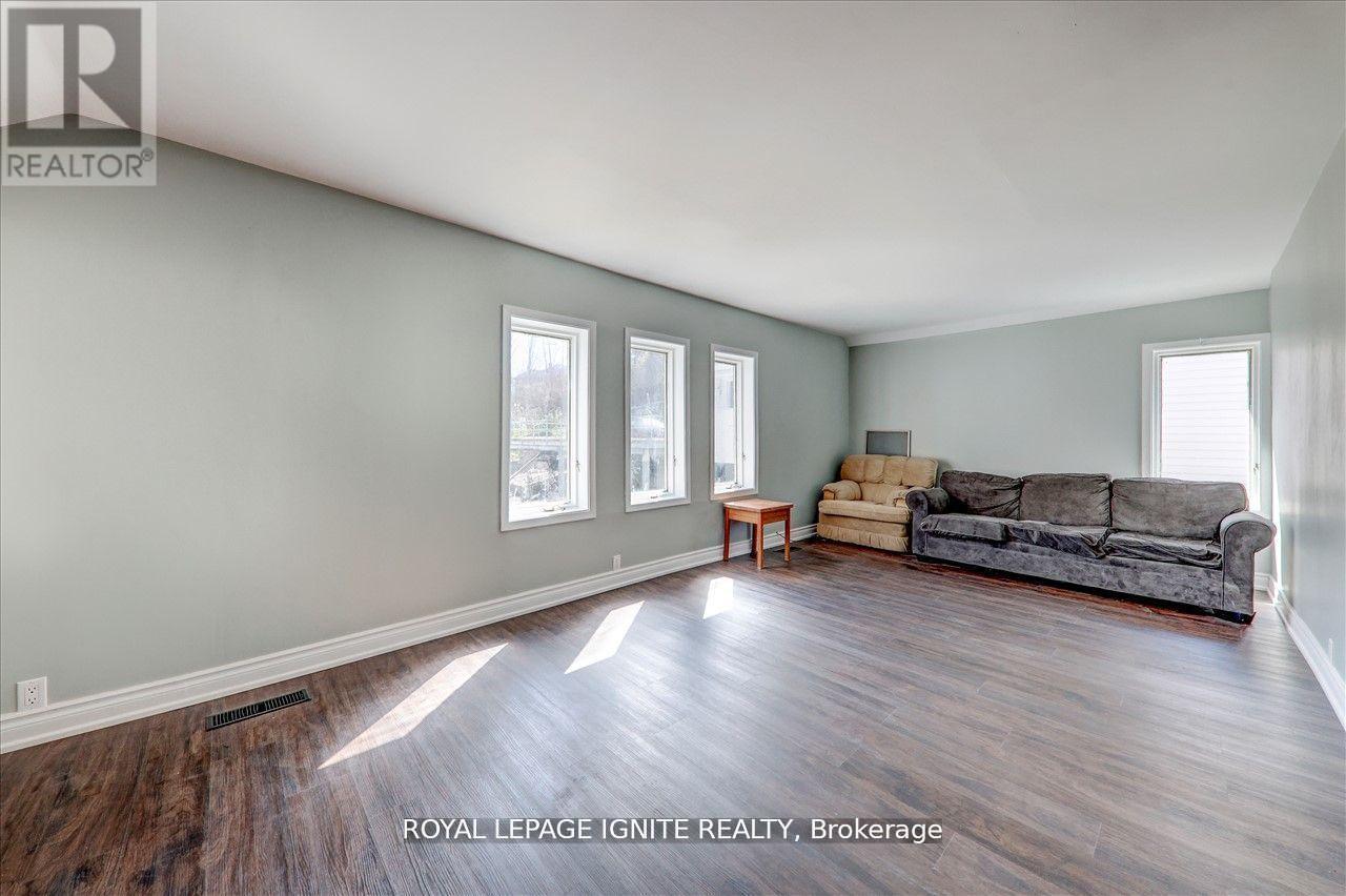 3 - 3 Hastings Street N, Bancroft (Bancroft Ward), Ontario  K0L 1C0 - Photo 27 - X12274455