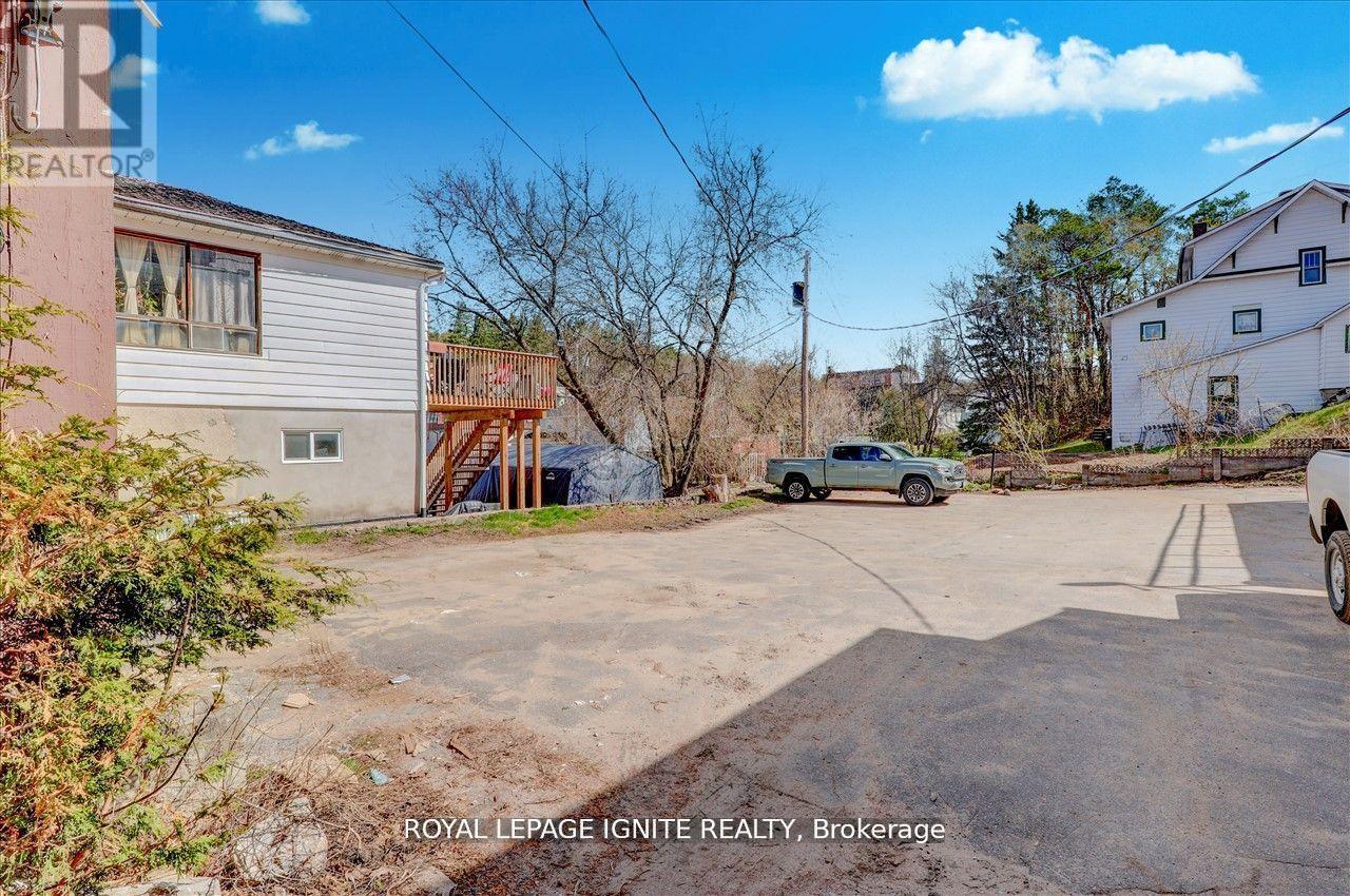 3 - 3 Hastings Street N, Bancroft (Bancroft Ward), Ontario  K0L 1C0 - Photo 37 - X12274455