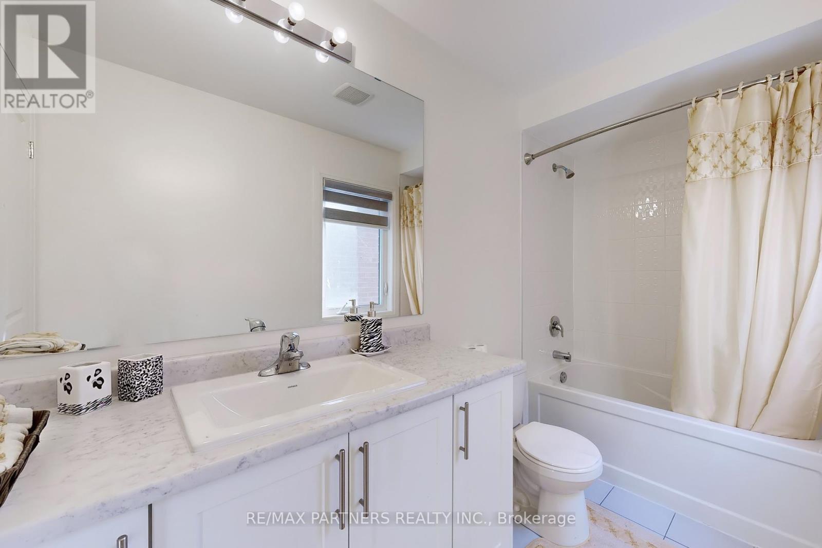 11 Yacht Drive, Clarington (Bowmanville), Ontario  L1B 4C1 - Photo 27 - E12274808