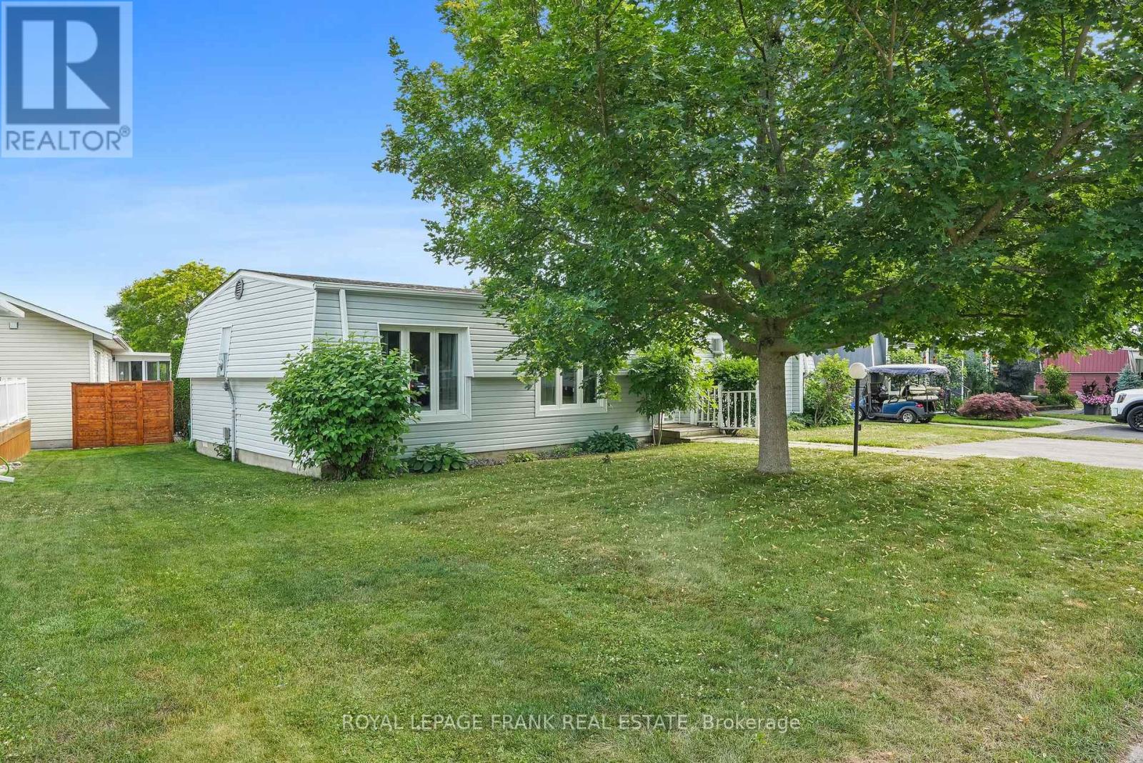 185 Wilmot Trail, Clarington (Newcastle), Ontario  L1B 1B9 - Photo 2 - E12274904