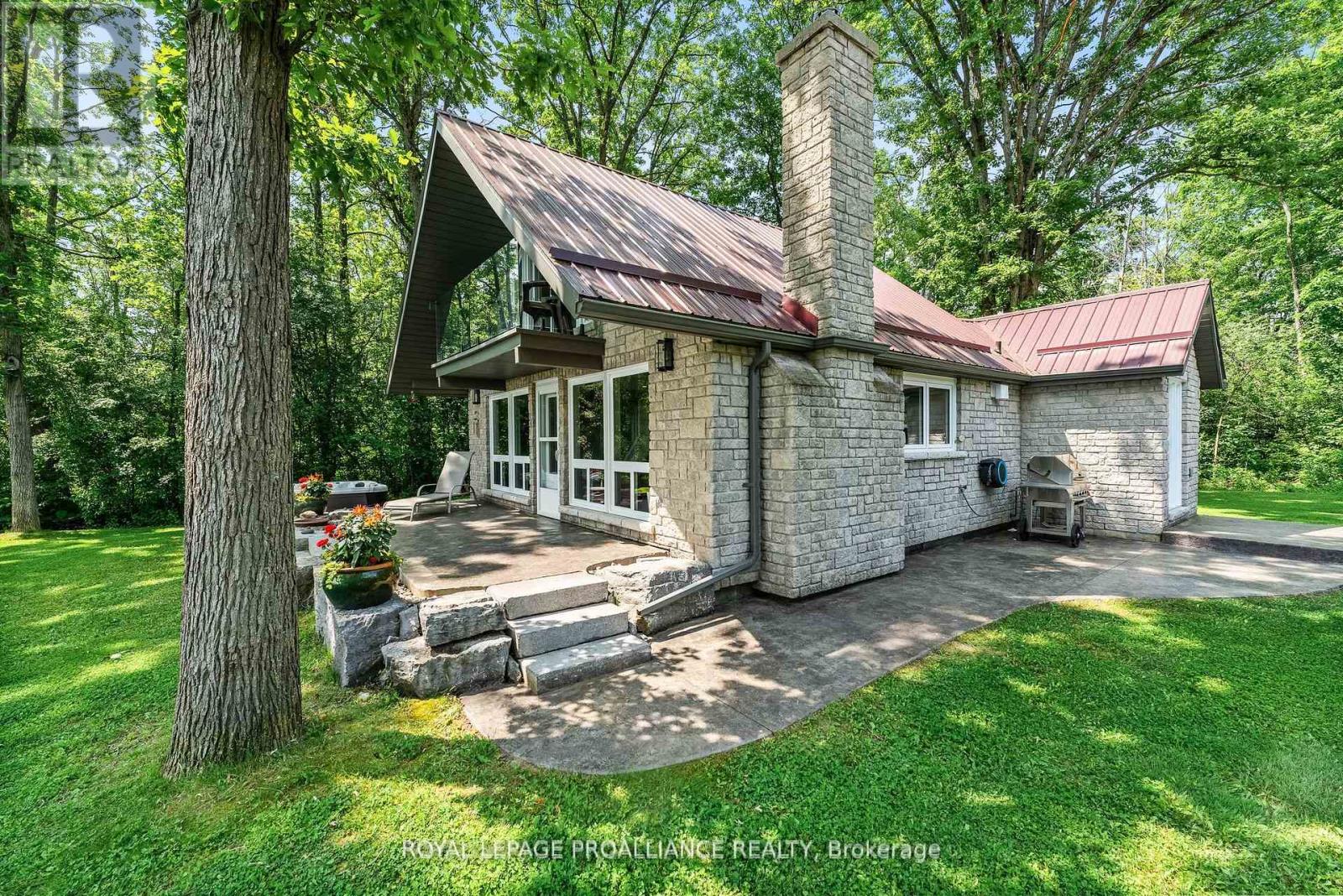 52c Lodge Road, Trent Hills, Ontario  K0L 1L0 - Photo 8 - X12275066
