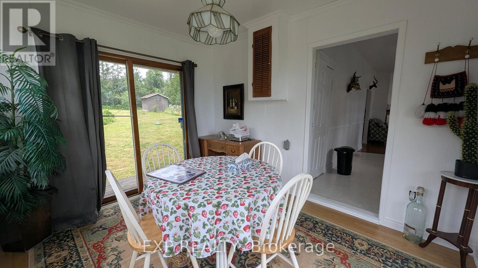 556 North Shore Drive W, Otonabee-South Monaghan, Ontario  K0L 1B0 - Photo 14 - X12275124