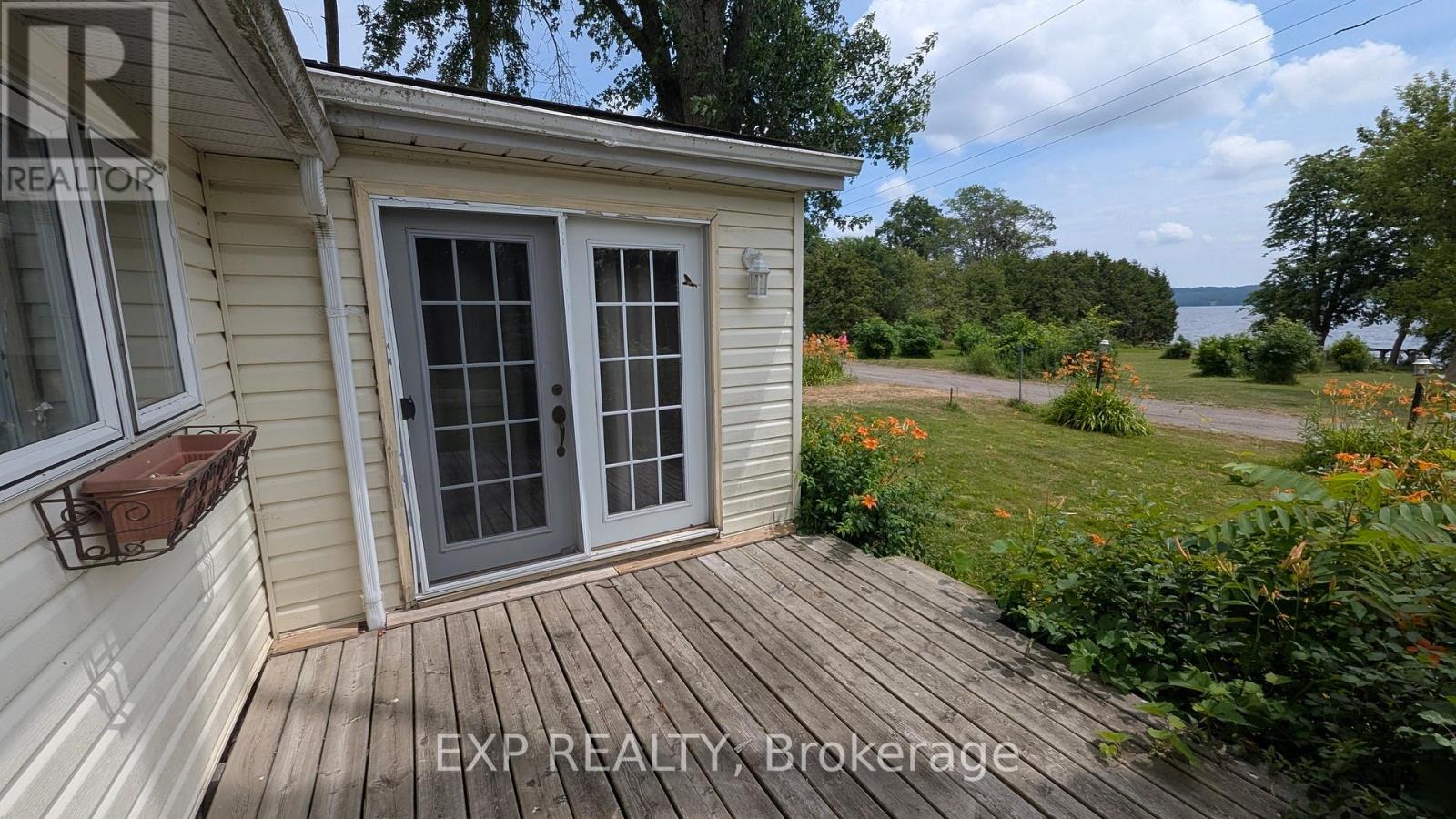 556 North Shore Drive W, Otonabee-South Monaghan, Ontario  K0L 1B0 - Photo 9 - X12275124
