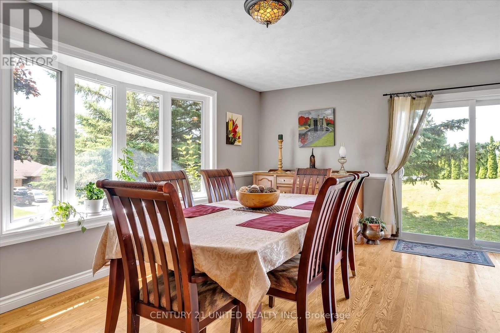476 Franklin Drive, Selwyn, Ontario  K9J 6X4 - Photo 10 - X12275336