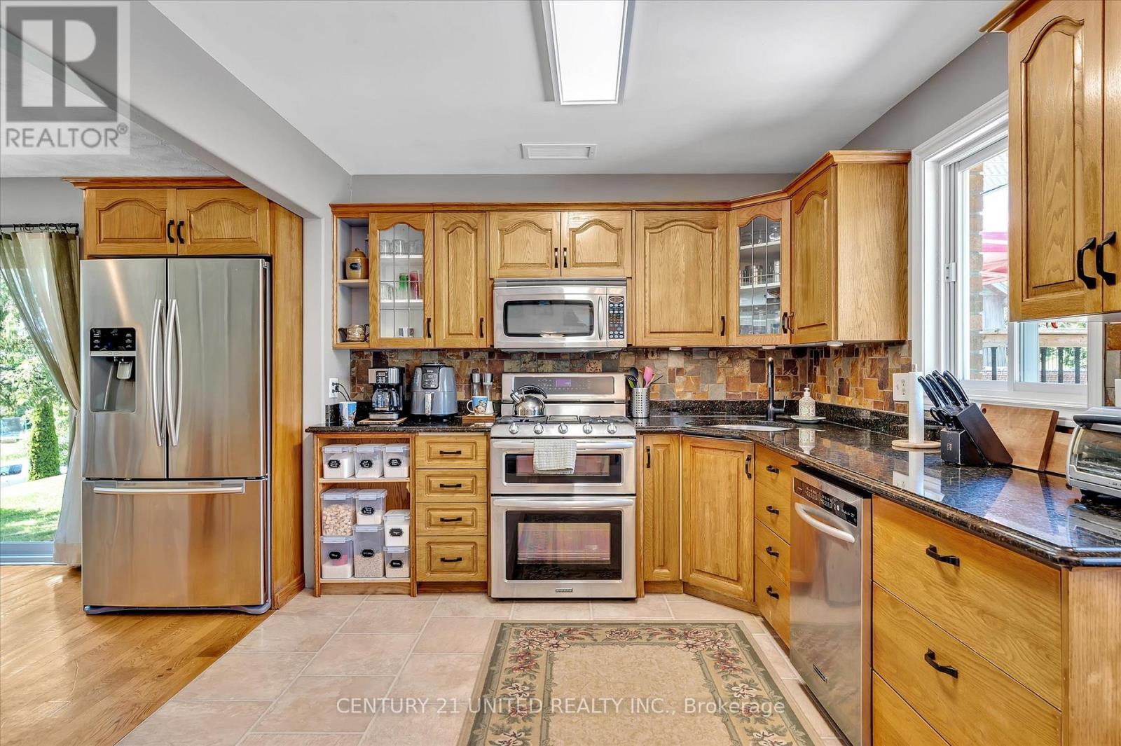 476 Franklin Drive, Selwyn, Ontario  K9J 6X4 - Photo 16 - X12275336