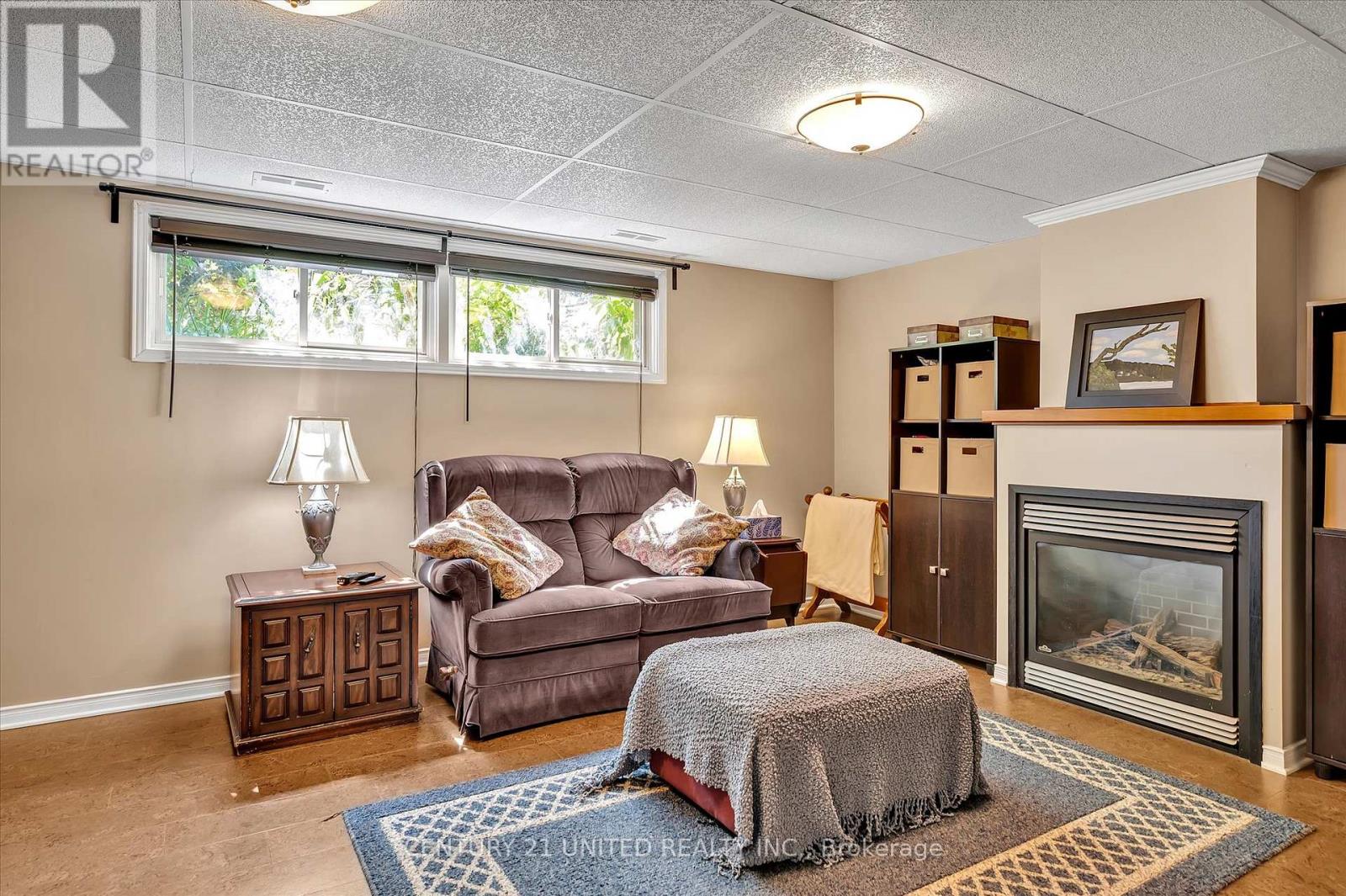 476 Franklin Drive, Selwyn, Ontario  K9J 6X4 - Photo 46 - X12275336