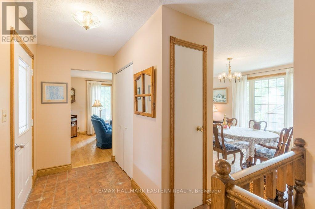 823 Wedgewood Court, Peterborough West (North), Ontario  K9J 7T8 - Photo 20 - X12275435