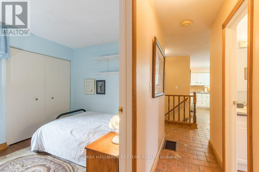 823 Wedgewood Court, Peterborough West (North), Ontario  K9J 7T8 - Photo 37 - X12275435
