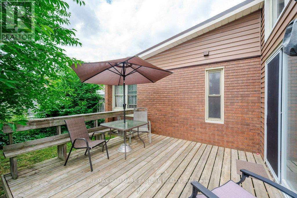 823 Wedgewood Court, Peterborough West (North), Ontario  K9J 7T8 - Photo 44 - X12275435