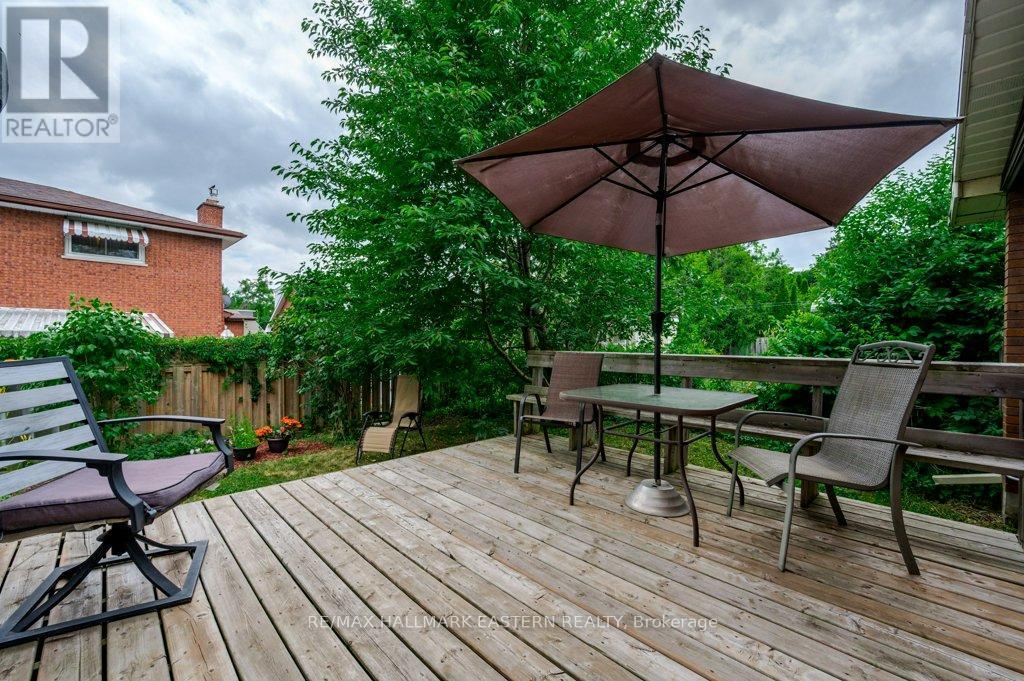823 Wedgewood Court, Peterborough West (North), Ontario  K9J 7T8 - Photo 45 - X12275435
