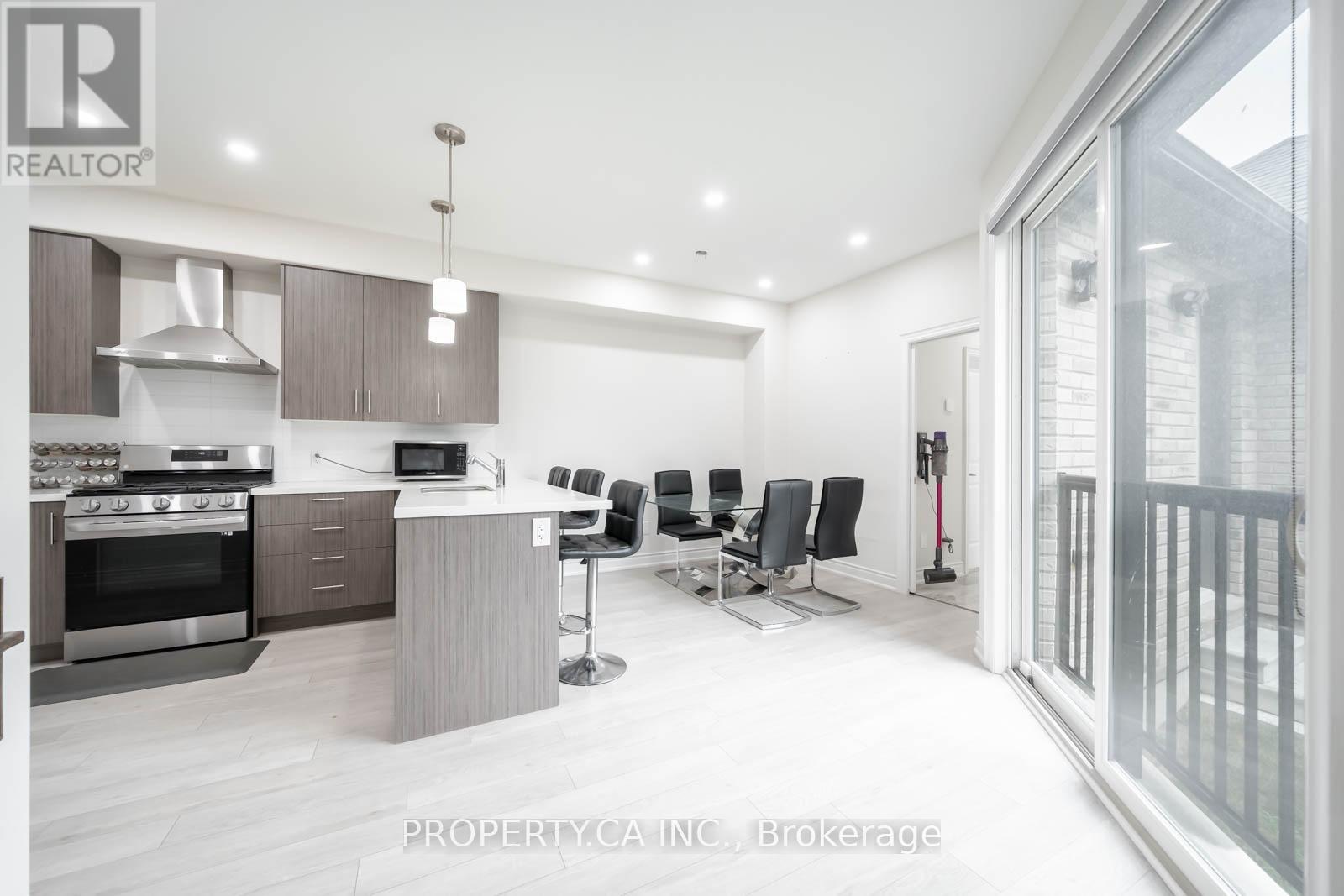 1031 Rippingale Trail, Peterborough North (North), Ontario  K9H 0J8 - Photo 12 - X12275595