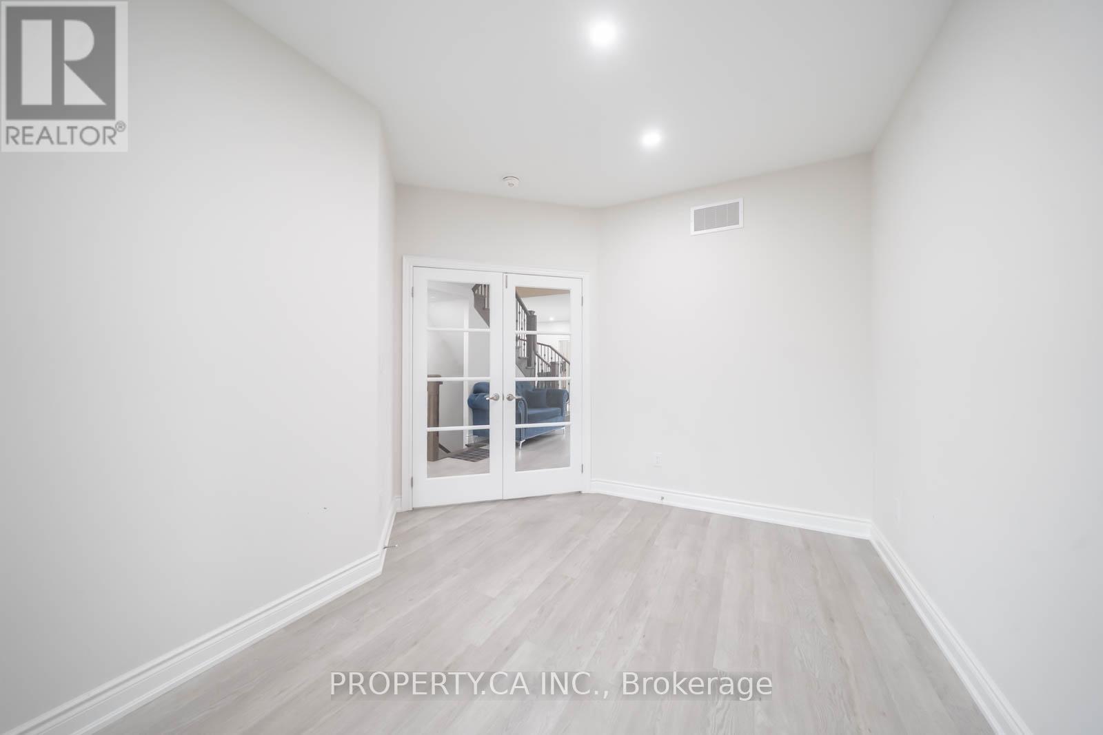 1031 Rippingale Trail, Peterborough North (North), Ontario  K9H 0J8 - Photo 19 - X12275595