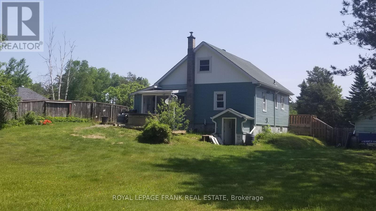 31 Boulter Lake Road, Hastings Highlands (Mcclure Ward), Ontario  K0L 2K0 - Photo 10 - X12275700
