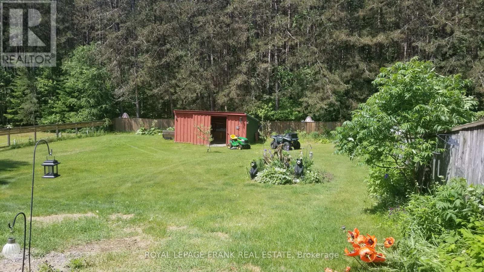 31 Boulter Lake Road, Hastings Highlands (Mcclure Ward), Ontario  K0L 2K0 - Photo 12 - X12275700