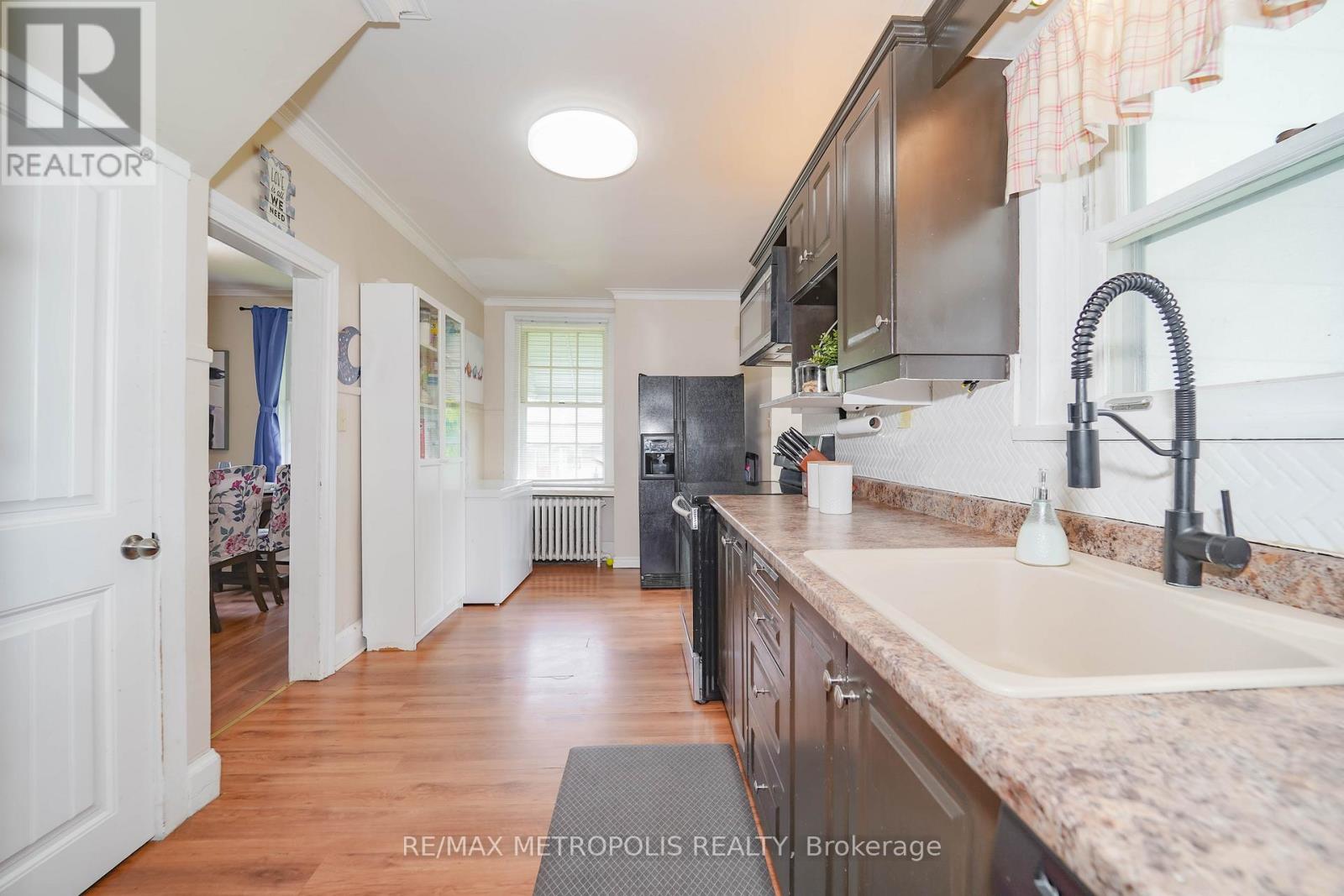 29 George Street E, Kawartha Lakes (Lindsay), Ontario  K9V 1W4 - Photo 22 - X12275859