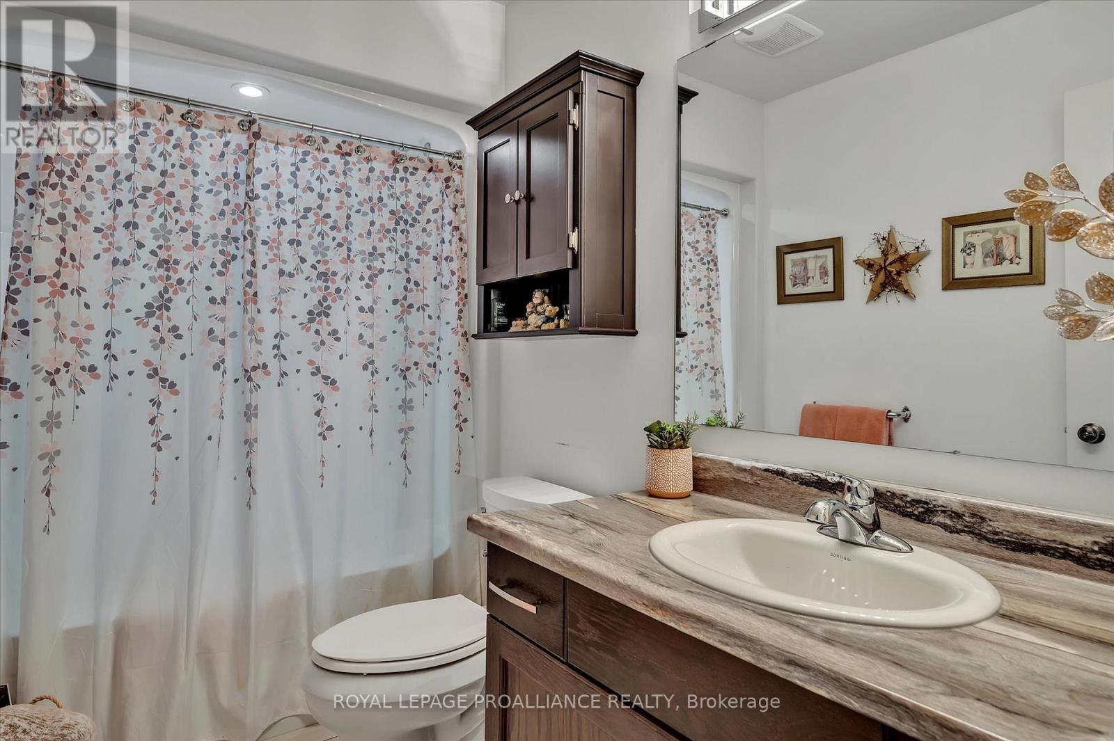 113 Chandler Crescent, Peterborough North (North), Ontario  K9J 0C3 - Photo 27 - X12276526