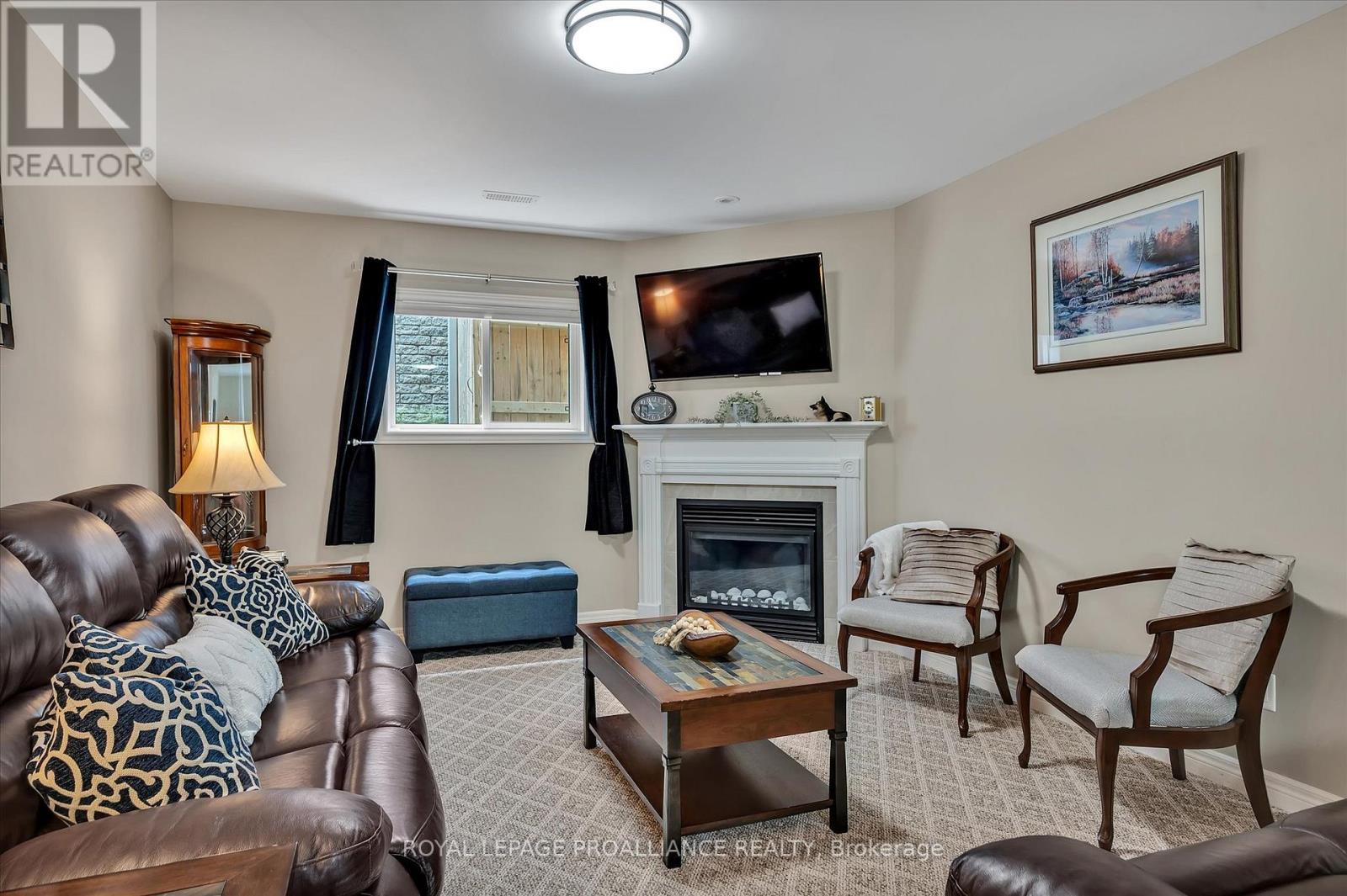 113 Chandler Crescent, Peterborough North (North), Ontario  K9J 0C3 - Photo 29 - X12276526