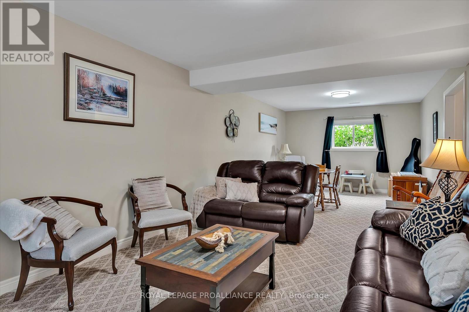 113 Chandler Crescent, Peterborough North (North), Ontario  K9J 0C3 - Photo 30 - X12276526