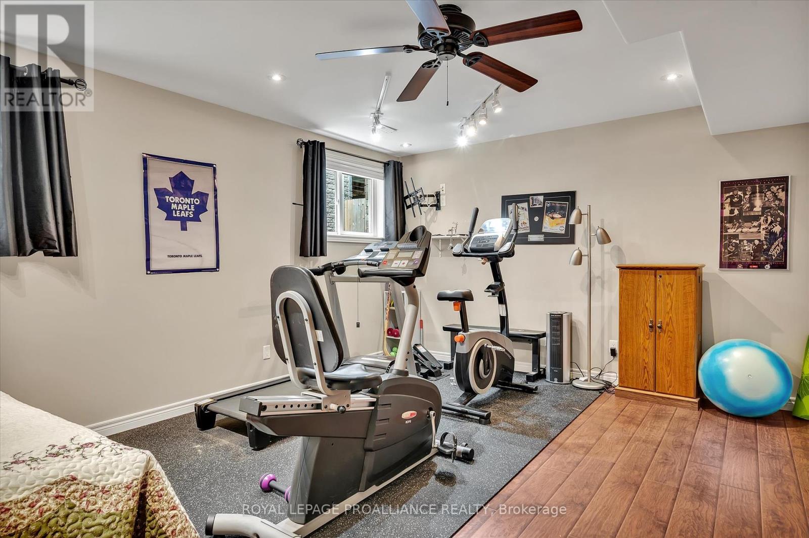 113 Chandler Crescent, Peterborough North (North), Ontario  K9J 0C3 - Photo 34 - X12276526