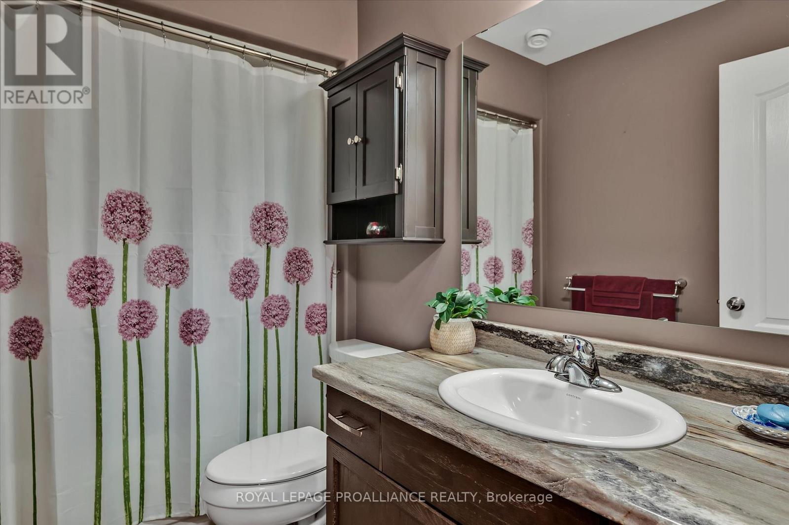113 Chandler Crescent, Peterborough North (North), Ontario  K9J 0C3 - Photo 39 - X12276526