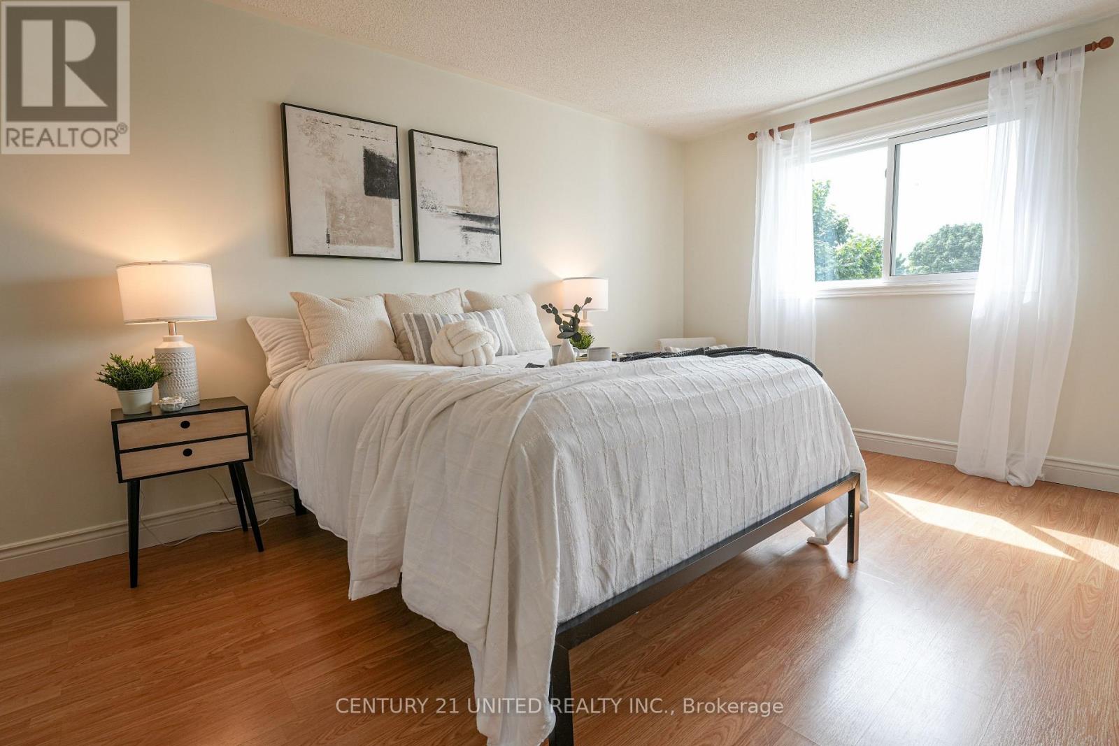569 Westman Avenue, Peterborough West (South), Ontario  K9K 2H3 - Photo 18 - X12276541