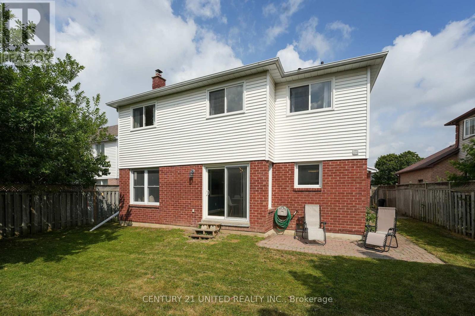 569 Westman Avenue, Peterborough West (South), Ontario  K9K 2H3 - Photo 34 - X12276541