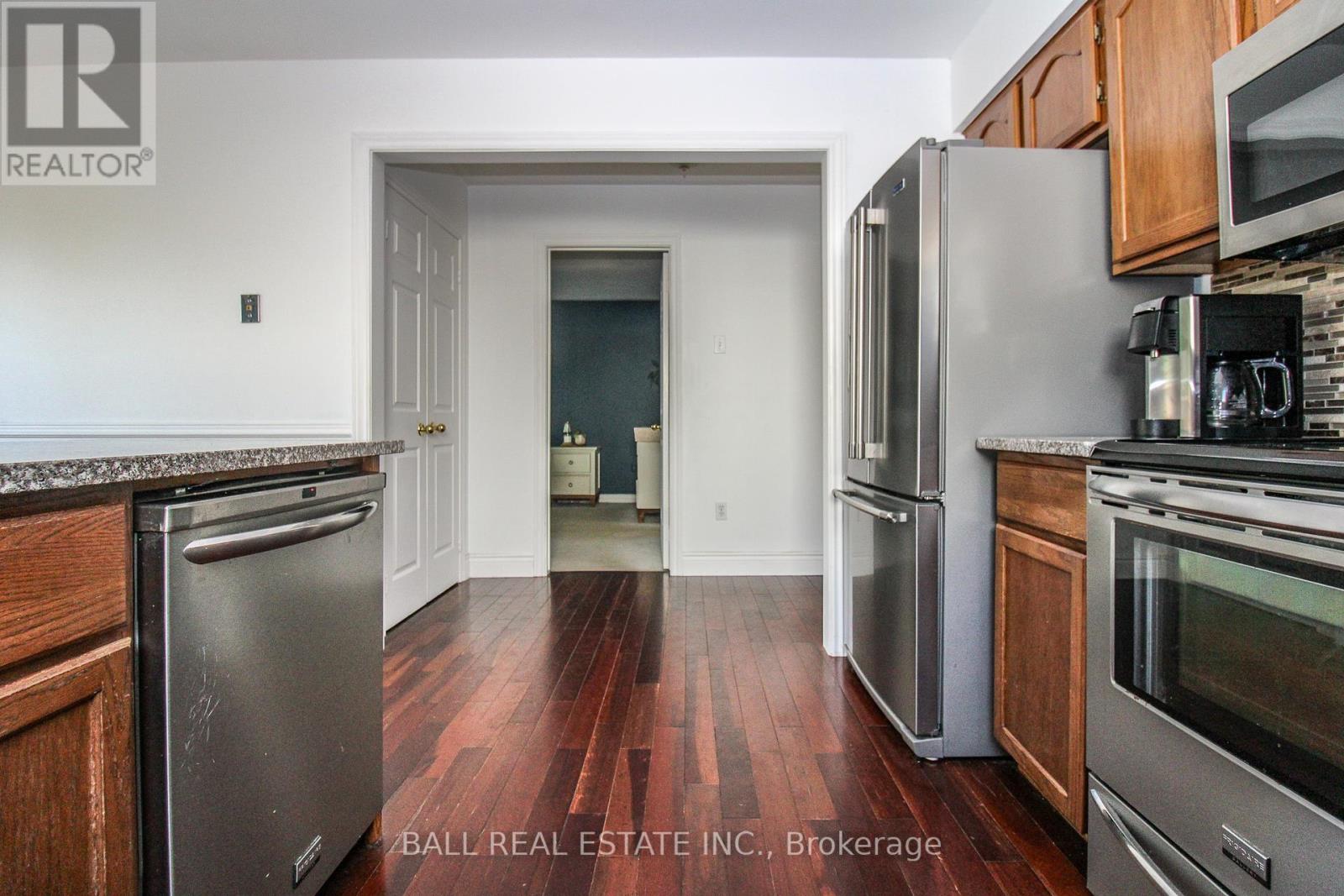 595 Westman Avenue, Peterborough West (South), Ontario  K9K 2H3 - Photo 12 - X12276566