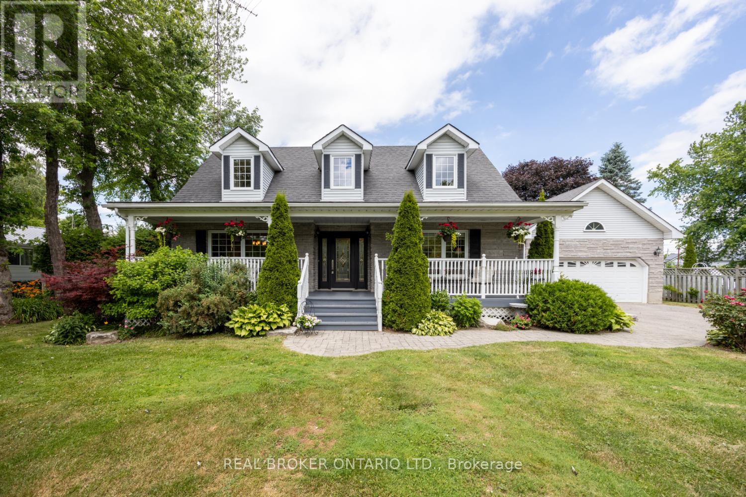 10 Brownsville Court, Clarington, Ontario  L1B 0L6 - Photo 3 - E12276634