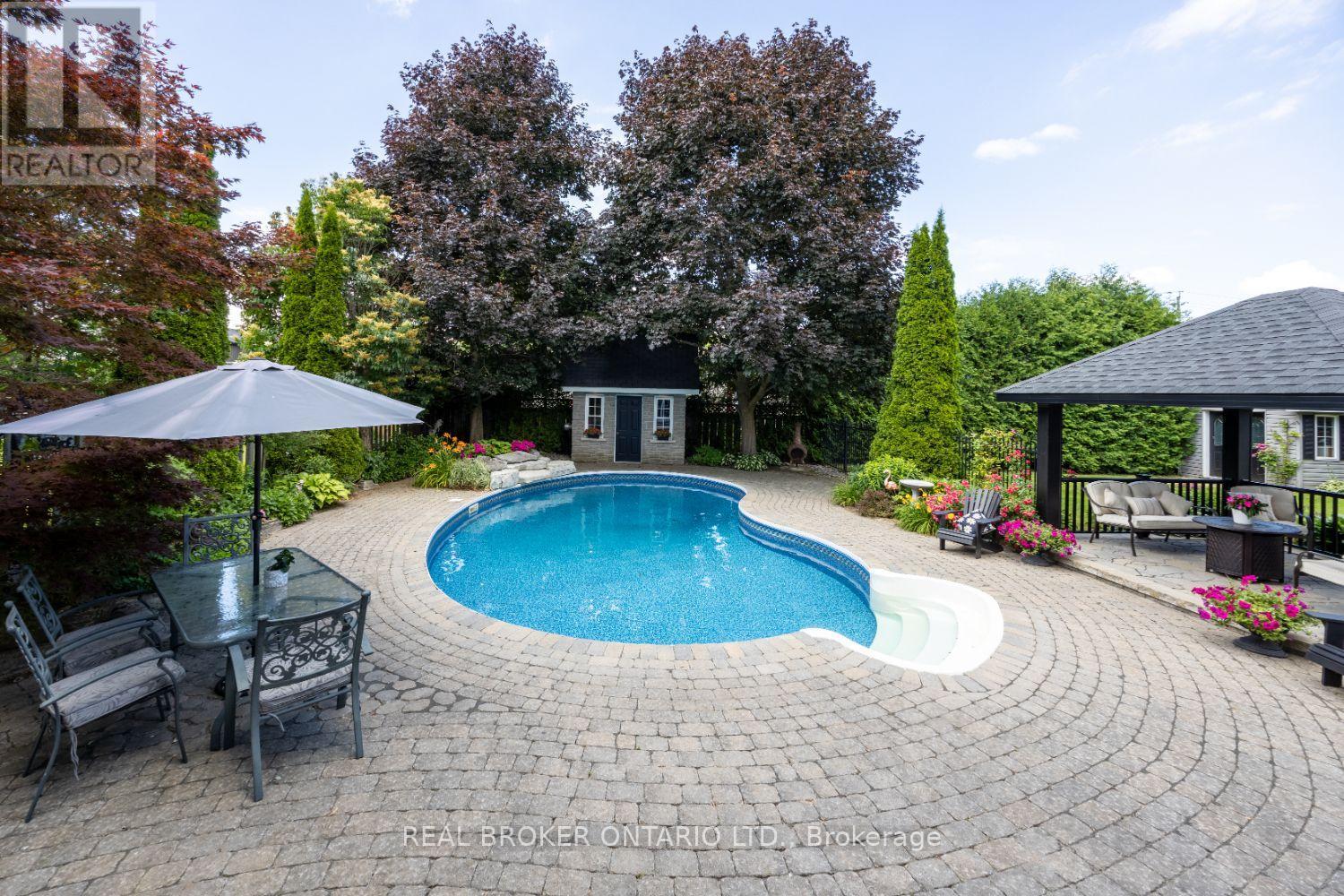 10 Brownsville Court, Clarington, Ontario  L1B 0L6 - Photo 38 - E12276634