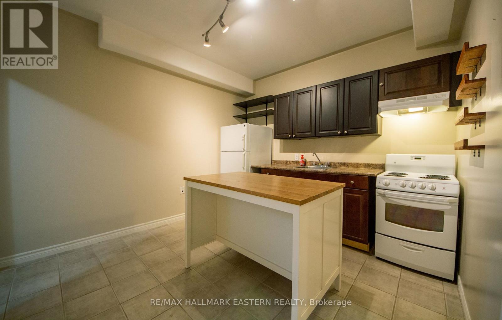 1568 Ireland Drive, Peterborough West (North), Ontario  K9K 2T2 - Photo 26 - X12276669