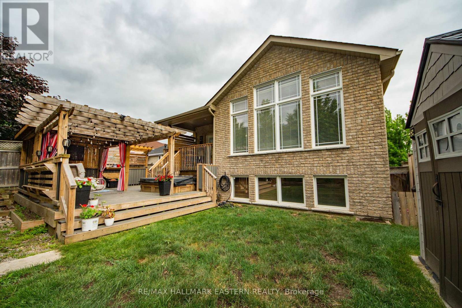 1568 Ireland Drive, Peterborough West (North), Ontario  K9K 2T2 - Photo 33 - X12276669