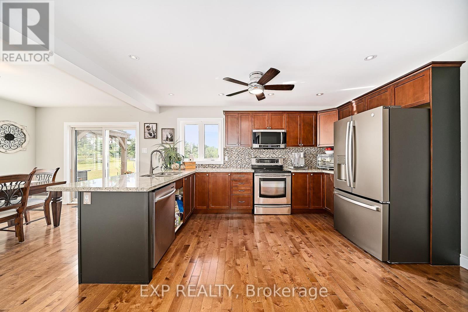 2317 Hillview Drive, Cavan Monaghan (Cavan Twp), Ontario  L0A 1A0 - Photo 27 - X12276769