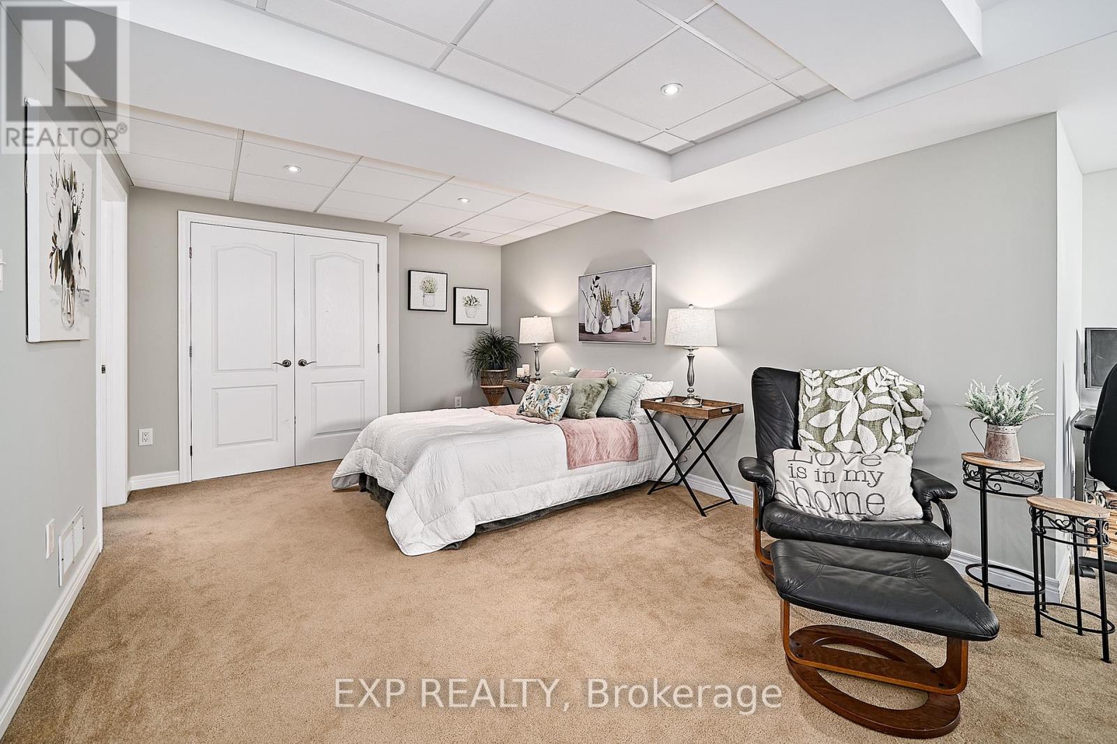 2317 Hillview Drive, Cavan Monaghan (Cavan Twp), Ontario  L0A 1A0 - Photo 38 - X12276769