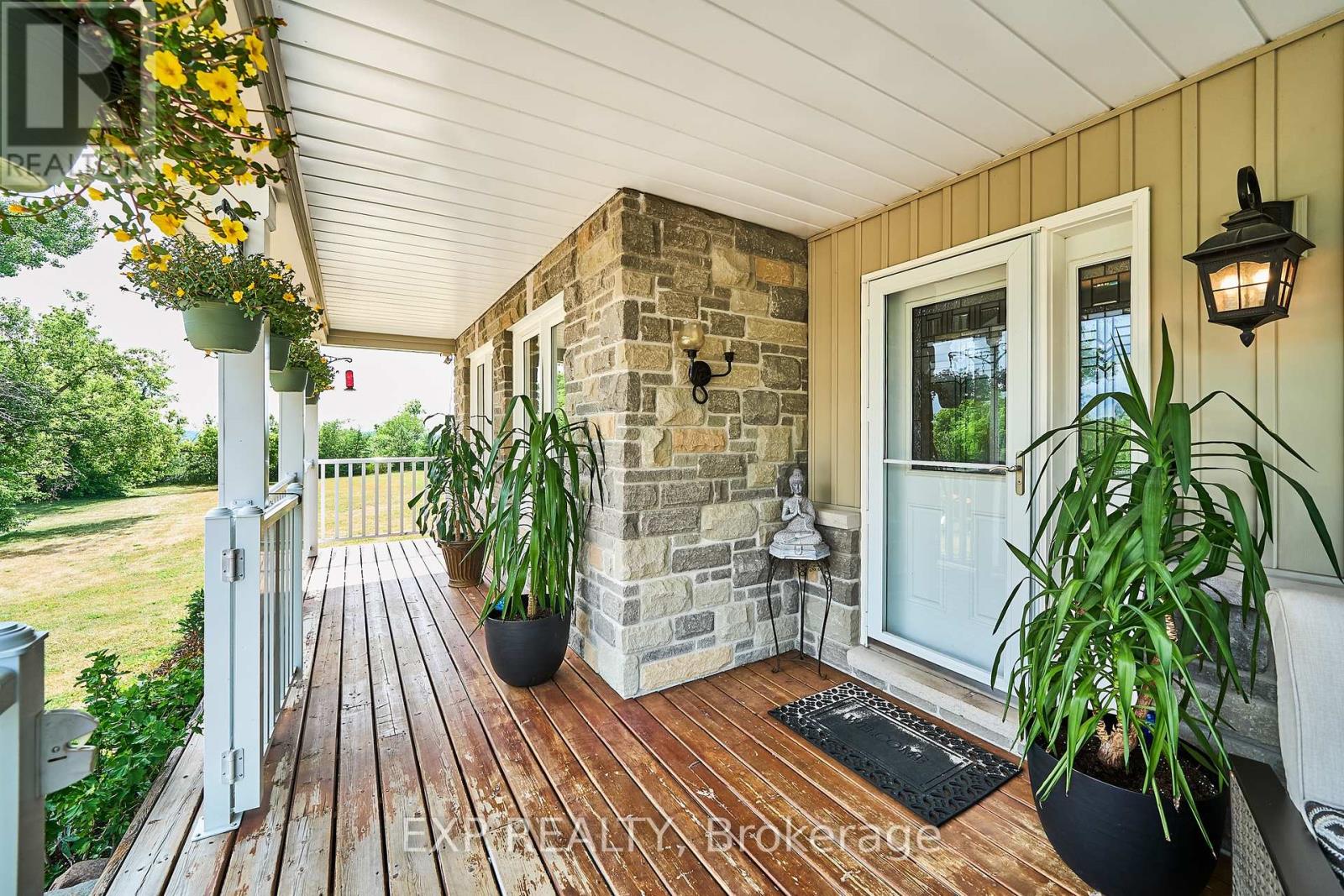 2317 Hillview Drive, Cavan Monaghan (Cavan Twp), Ontario  L0A 1A0 - Photo 4 - X12276769