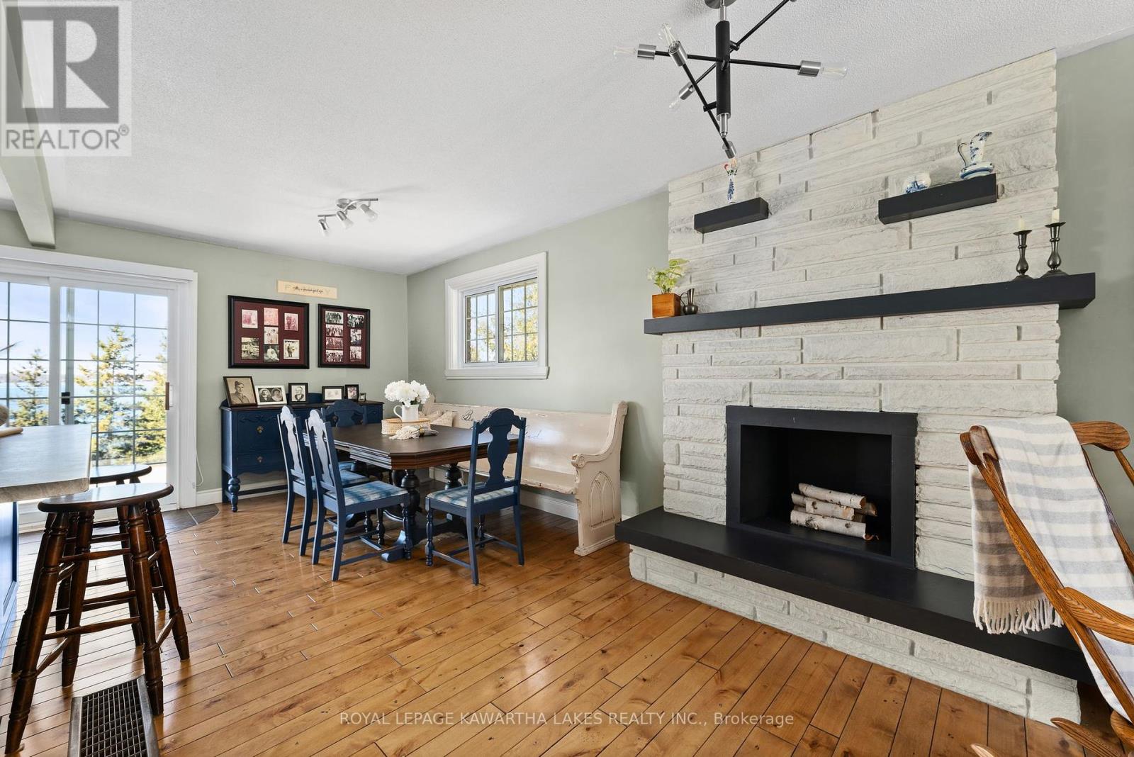 375 Snug Harbour Road, Kawartha Lakes (Fenelon), Ontario  K9V 4R6 - Photo 18 - X12276905