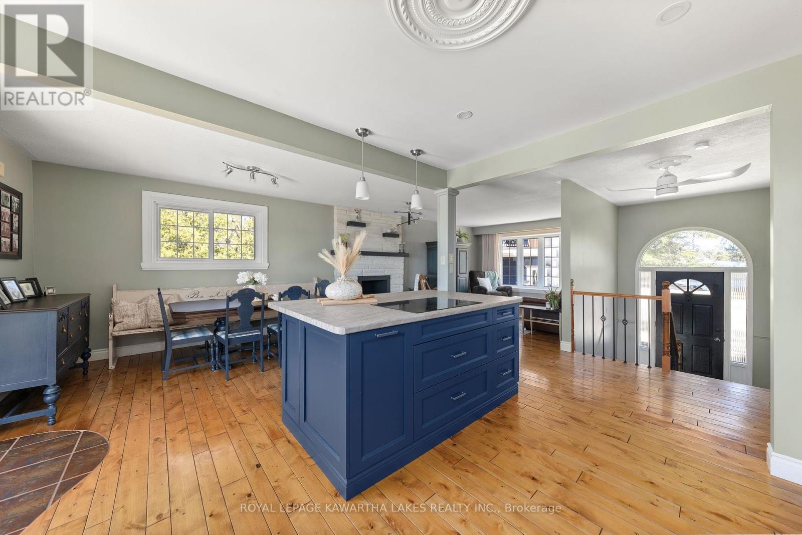 375 Snug Harbour Road, Kawartha Lakes (Fenelon), Ontario  K9V 4R6 - Photo 23 - X12276905