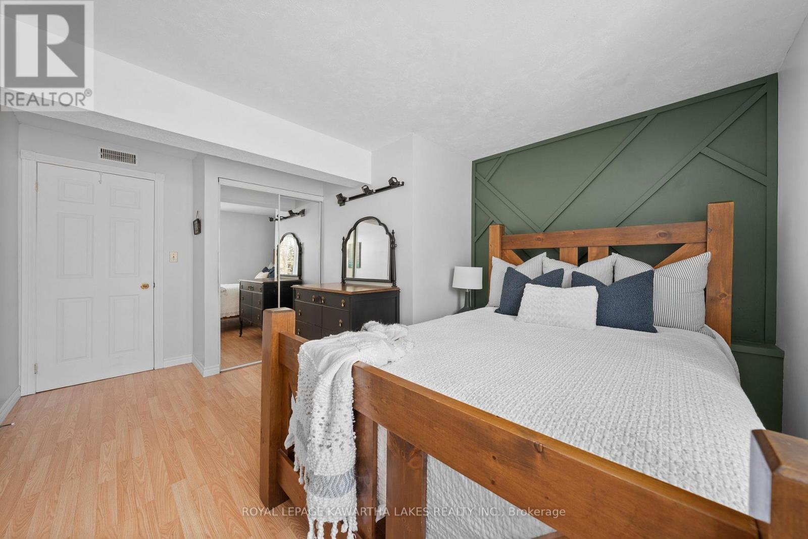 375 Snug Harbour Road, Kawartha Lakes (Fenelon), Ontario  K9V 4R6 - Photo 30 - X12276905
