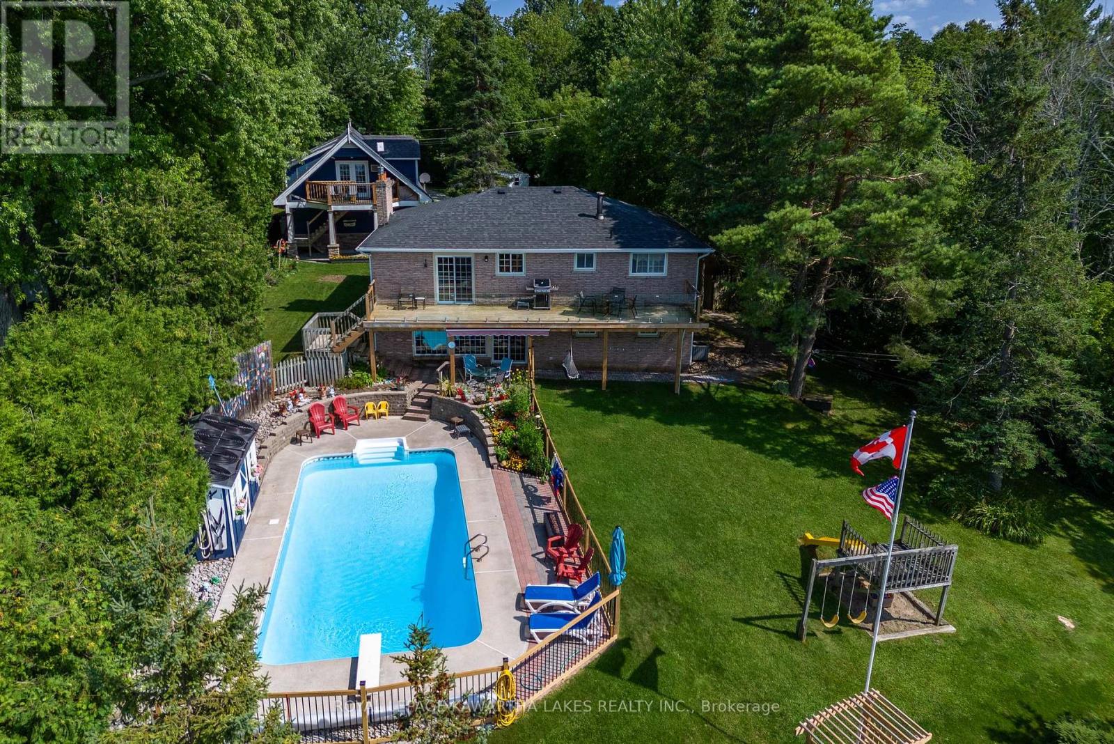375 Snug Harbour Road, Kawartha Lakes (Fenelon), Ontario  K9V 4R6 - Photo 4 - X12276905
