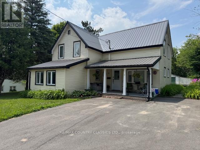 12 Hastings Street S, Bancroft (Bancroft Ward), Ontario  K0L 1C0 - Photo 3 - X12276910