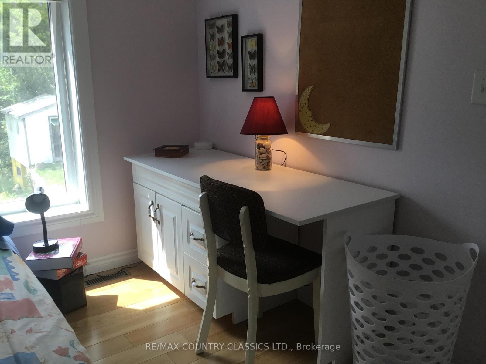 12 Hastings Street S, Bancroft (Bancroft Ward), Ontario  K0L 1C0 - Photo 31 - X12276910