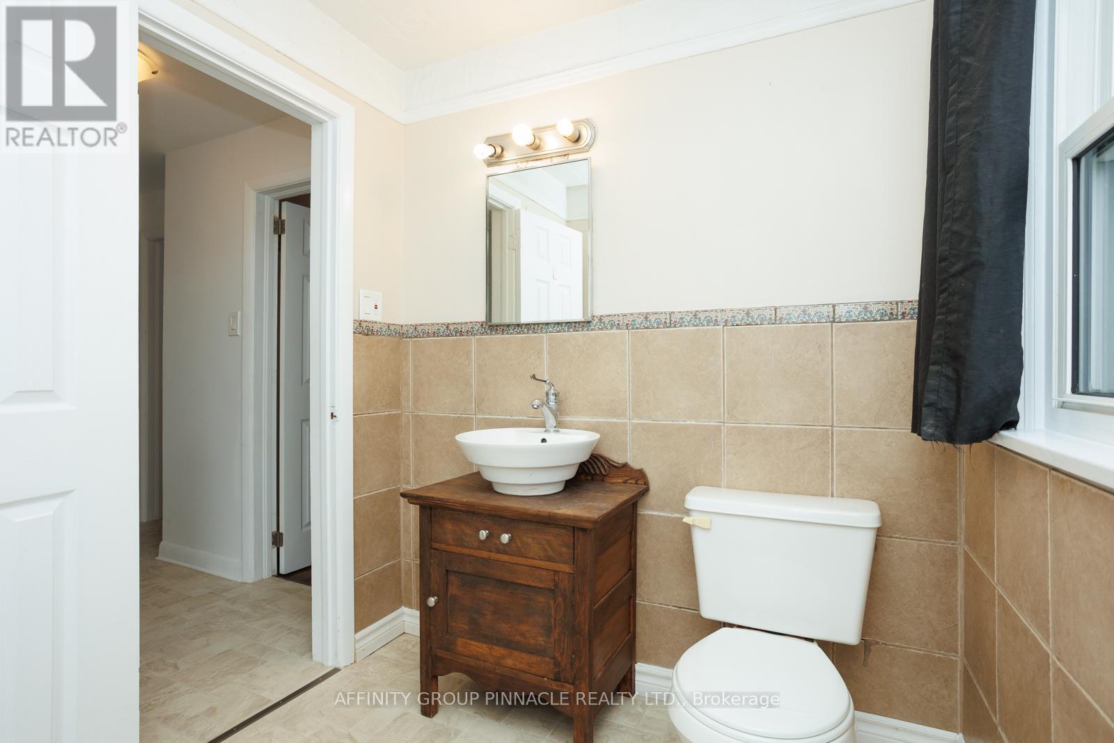 22 Sunset Court, Kawartha Lakes (Lindsay), Ontario  K9V 2S1 - Photo 22 - X12276934