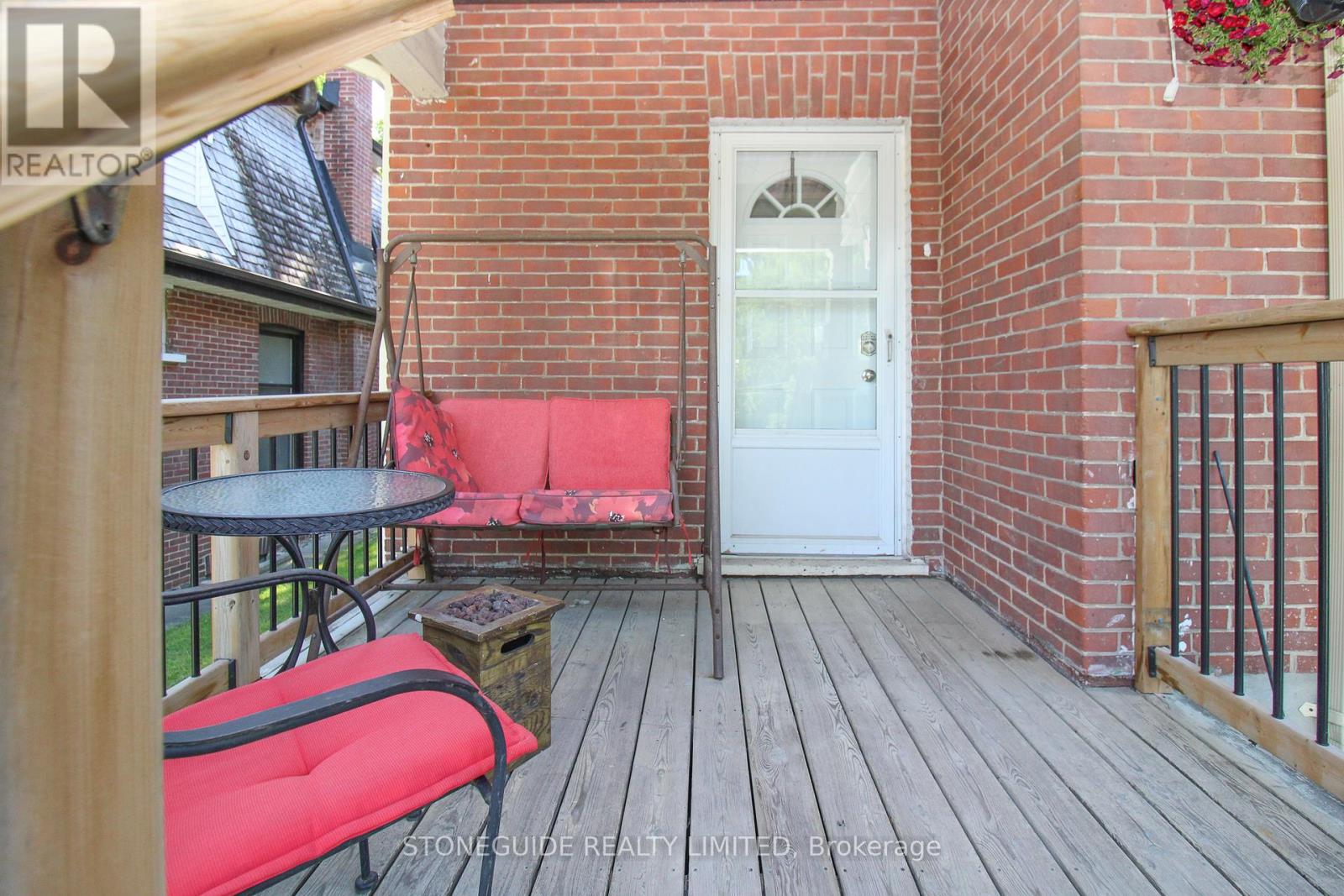 651 Aylmer Street, Peterborough Central (North), Ontario  K9H 3X3 - Photo 5 - X12277022