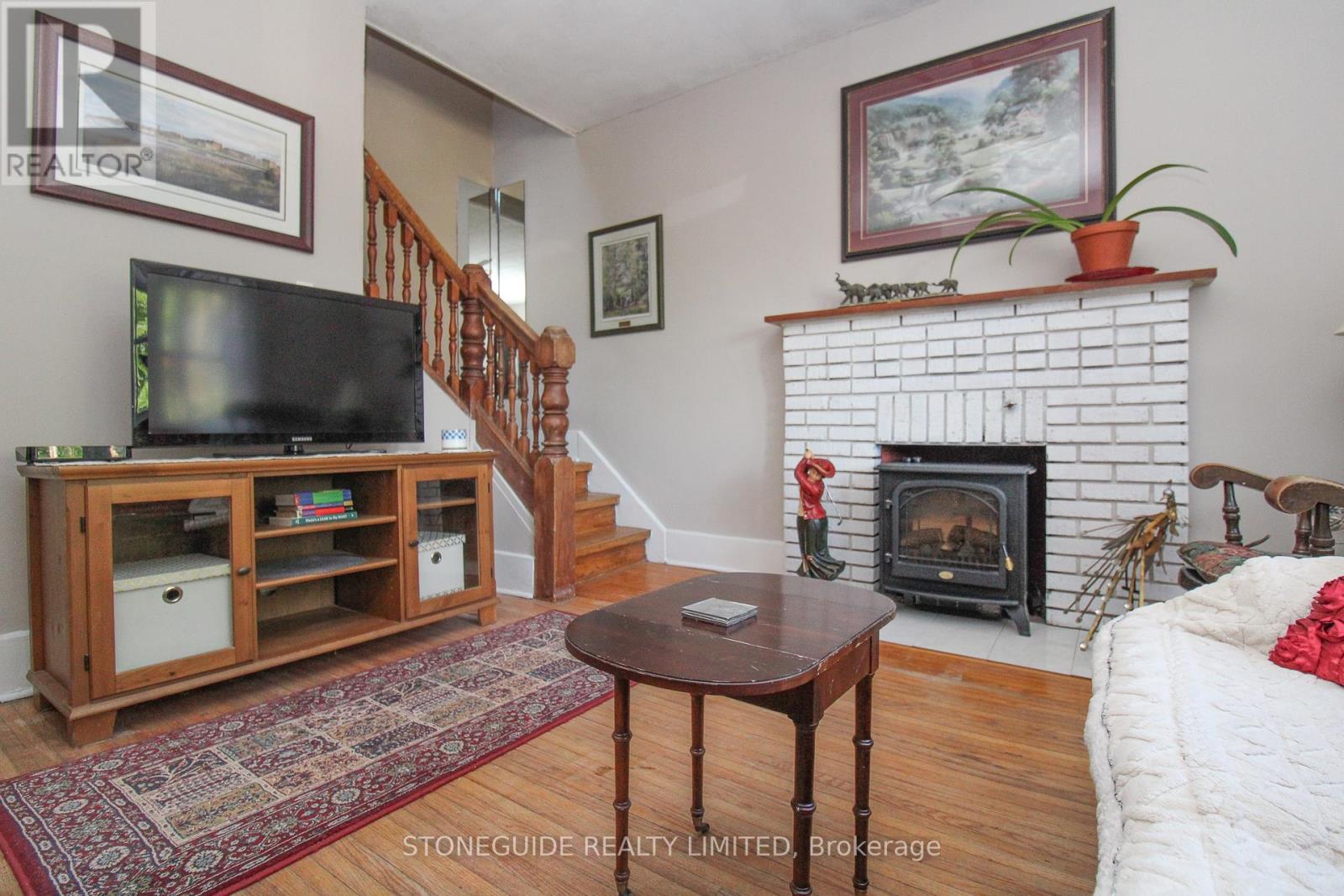 651 Aylmer Street, Peterborough Central (North), Ontario  K9H 3X3 - Photo 8 - X12277022